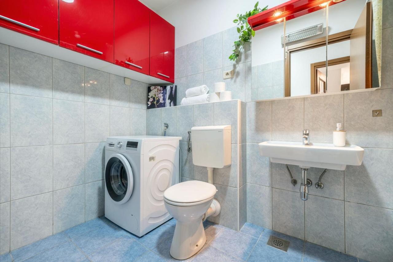 Vibe & Free Garage Apartament Split